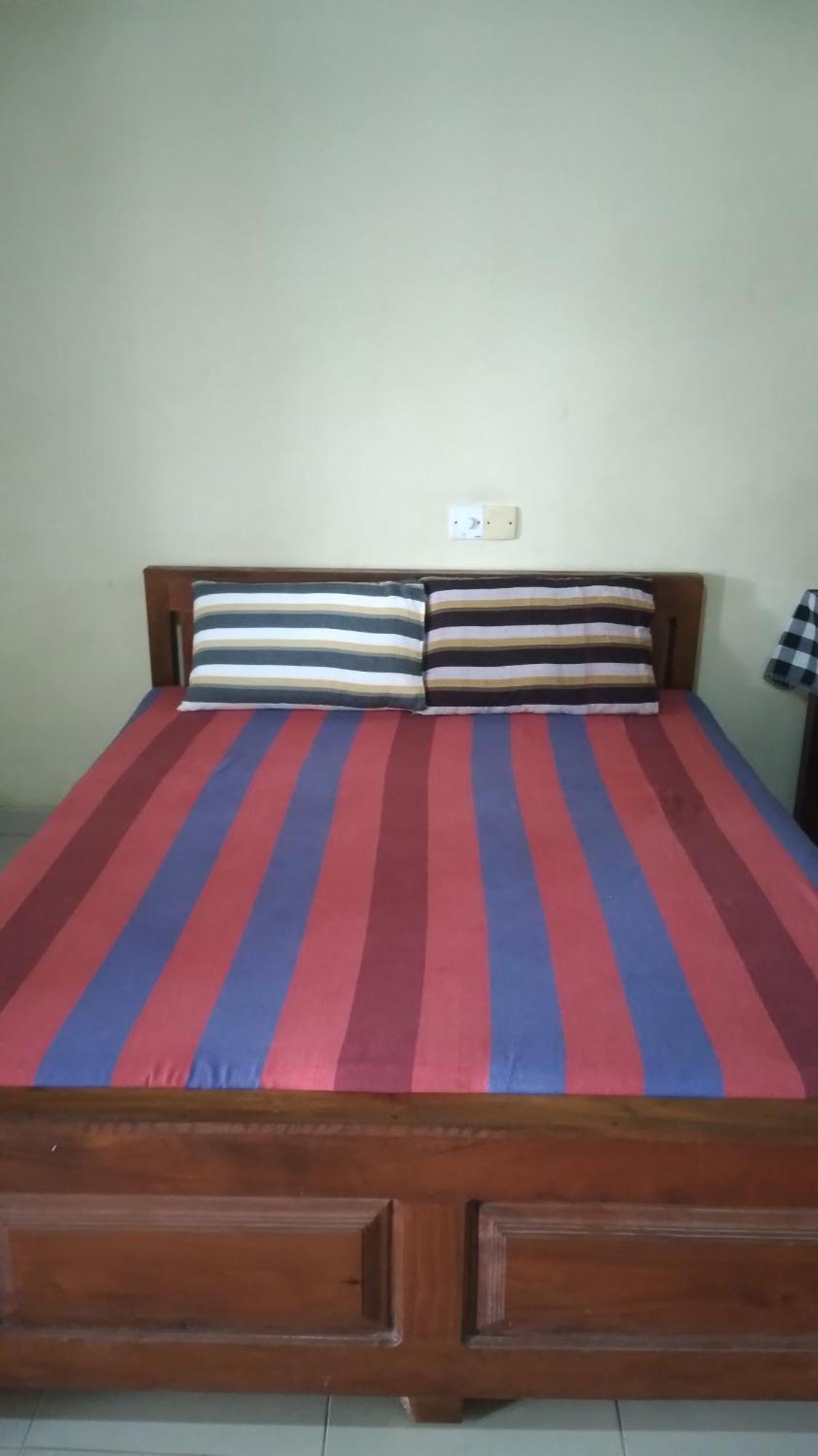 Ch Rooms - Transit Airport Negombo Buitenkant foto